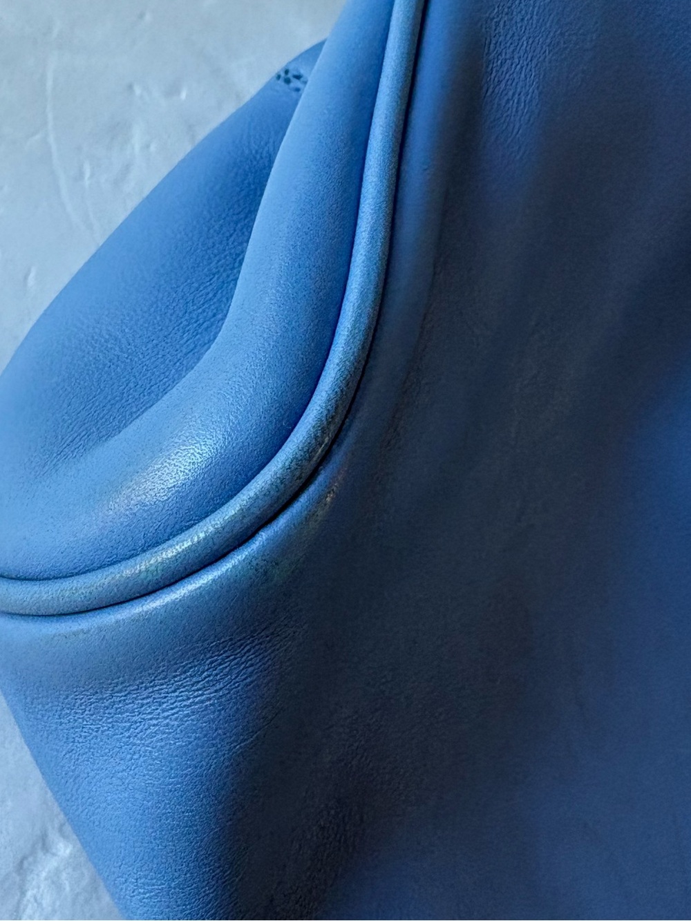 Salvatore Ferragamo Blue Leather Drawstring Shoulder Bag Y2K Slouch Italy - Picture 10 of 14